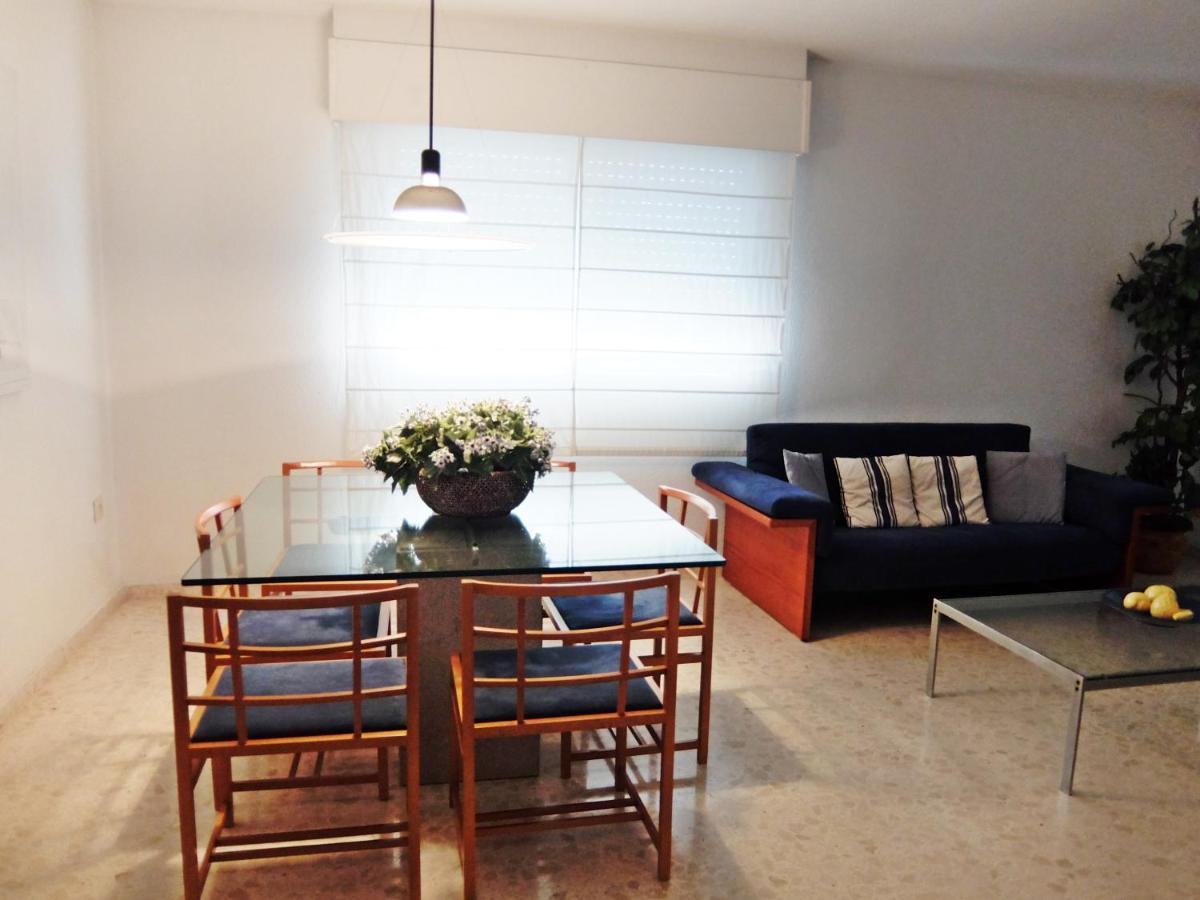 Parque Mota - Alquiler Solo A Familias Apartment Playa de Gandia Екстериор снимка