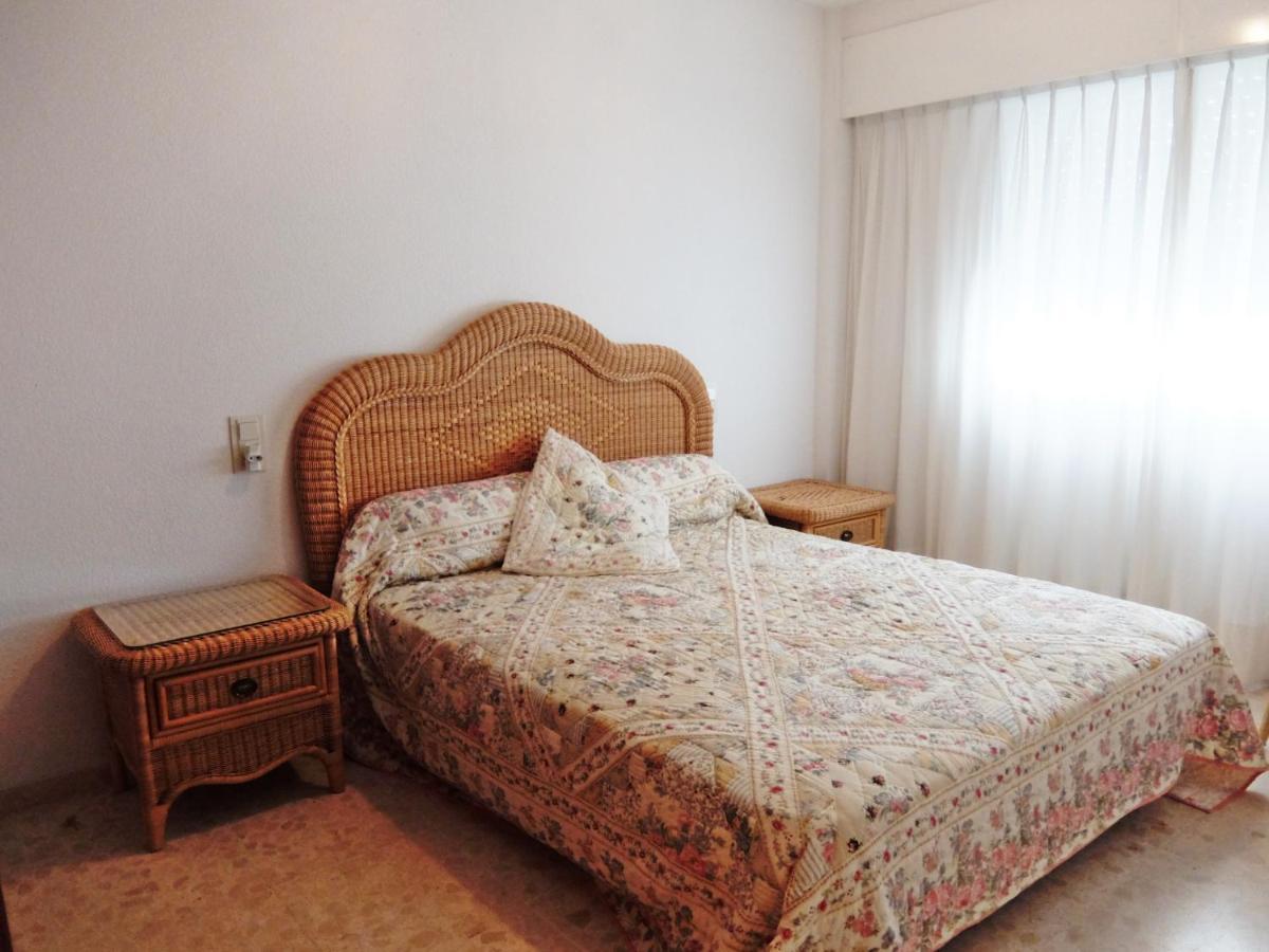 Parque Mota - Alquiler Solo A Familias Apartment Playa de Gandia Екстериор снимка
